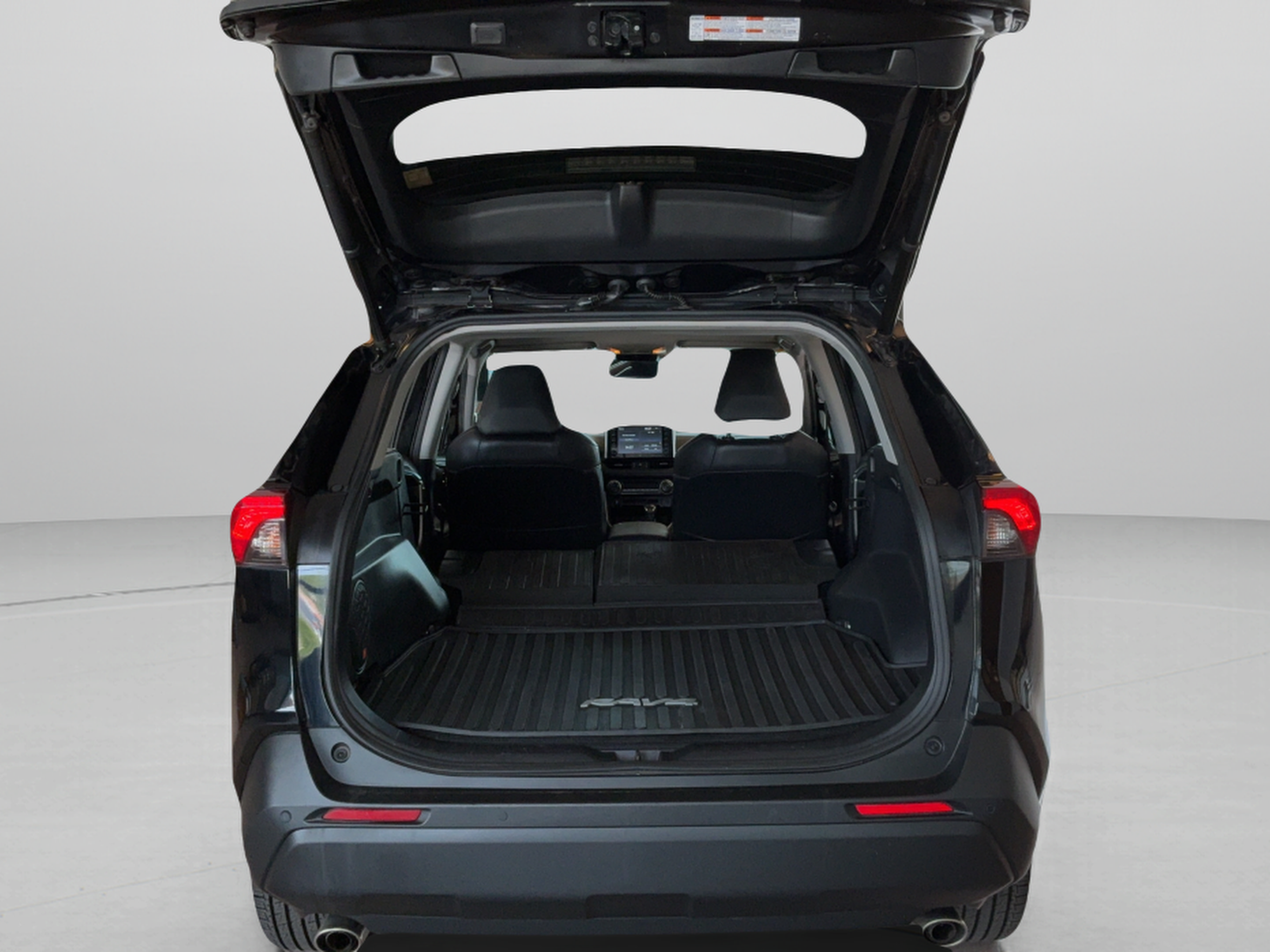 Used 2019 Toyota RAV4 XLE Premium w/ Advanced Technology Package FWD image 33