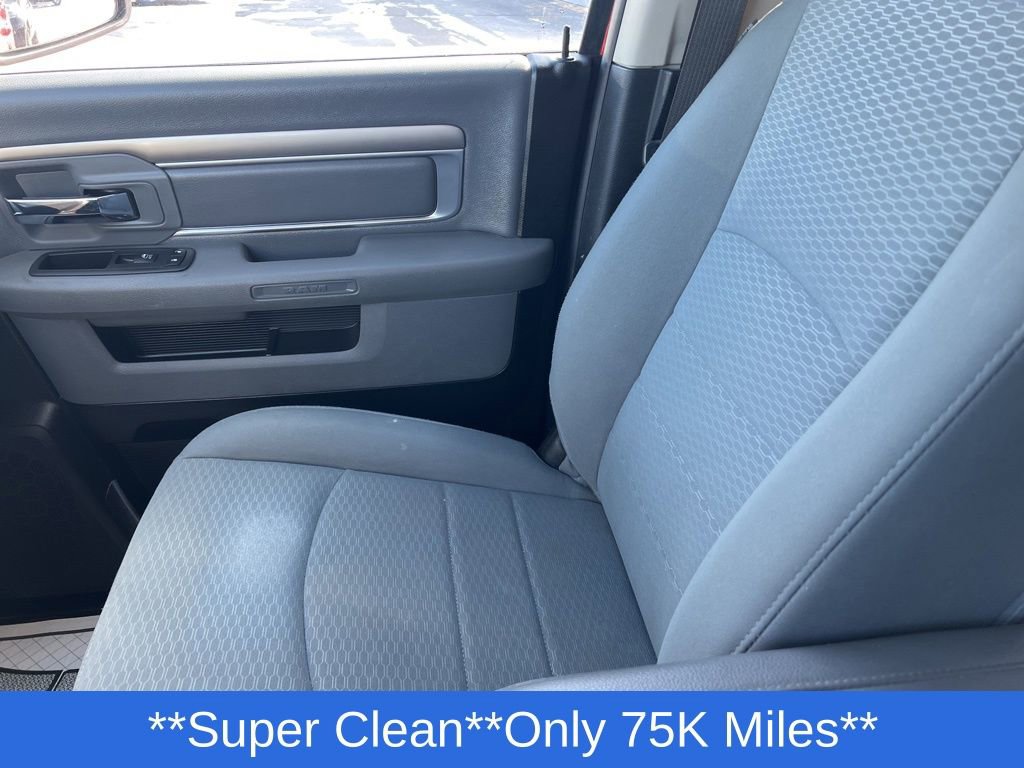 Used 2020 RAM 1500 Classic SLT image 24