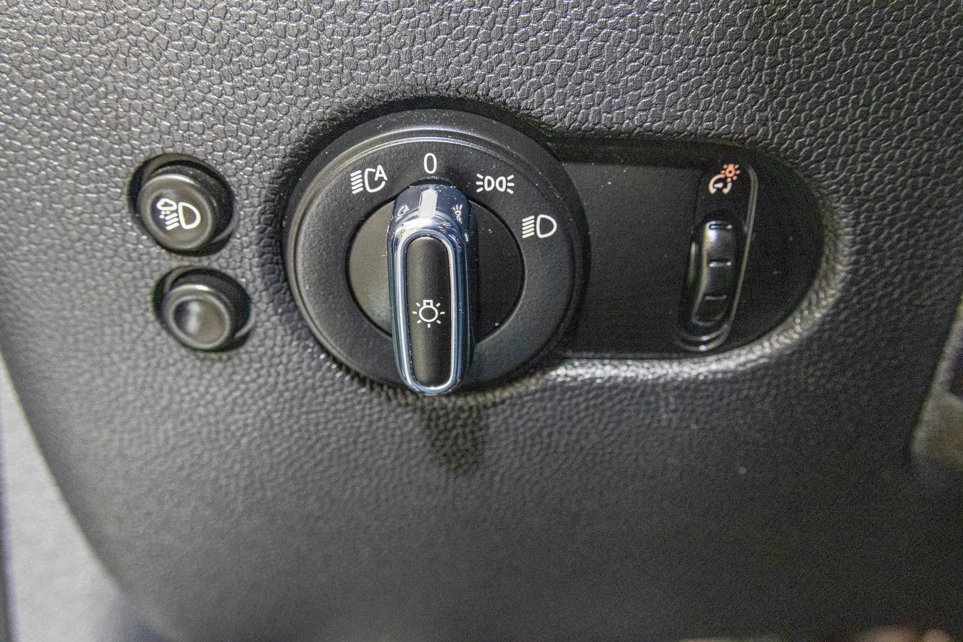 Used 2023 MINI Cooper SE image 34