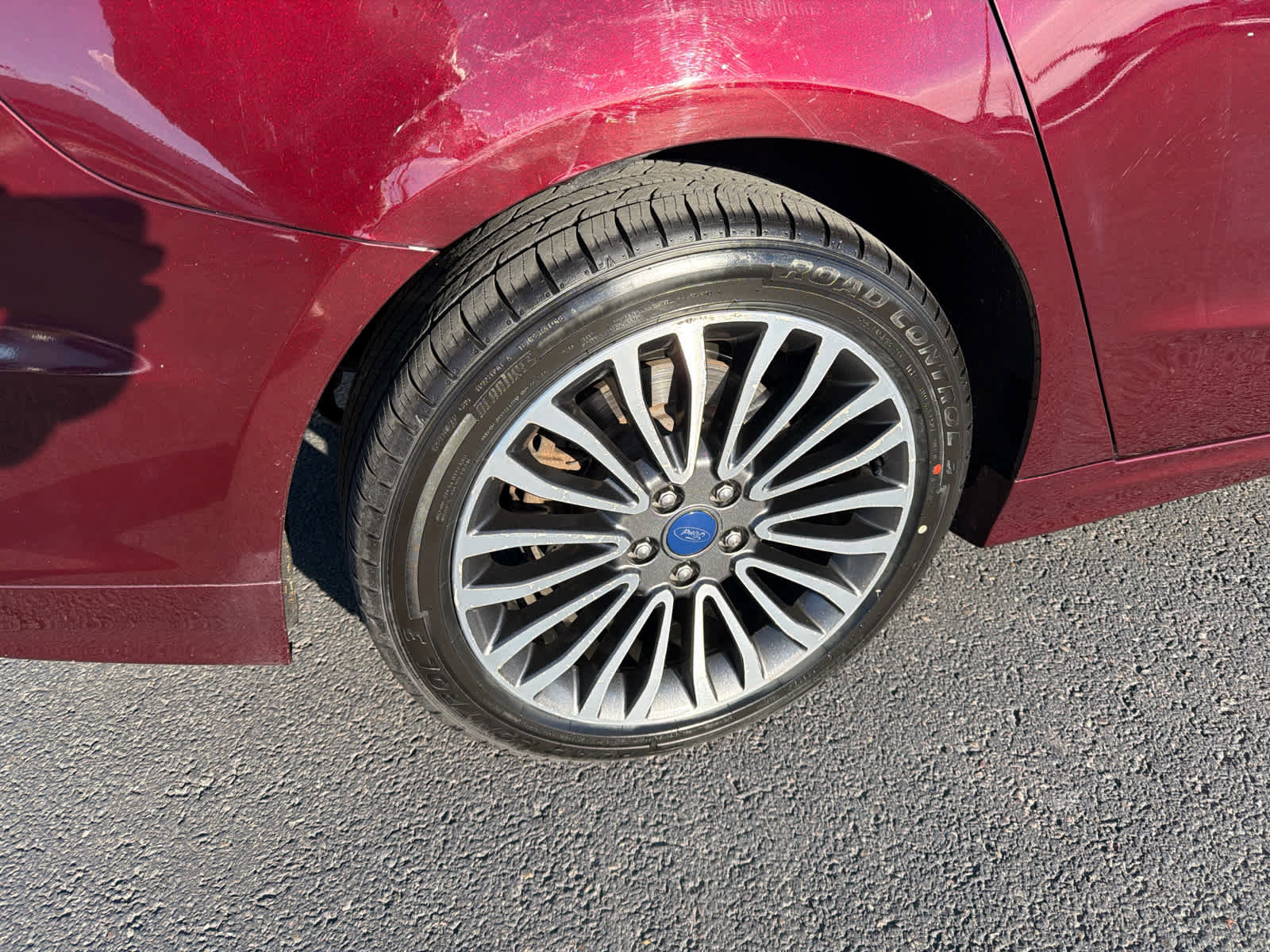 Used 2017 Ford Fusion Energi SE image 9