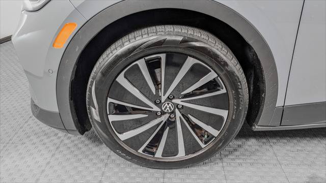 Used 2024 Volkswagen ID.4 S RWD image 32