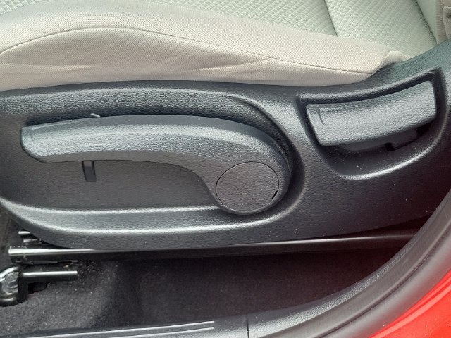 Certified 2024 Kia Soul LX FWD image 19
