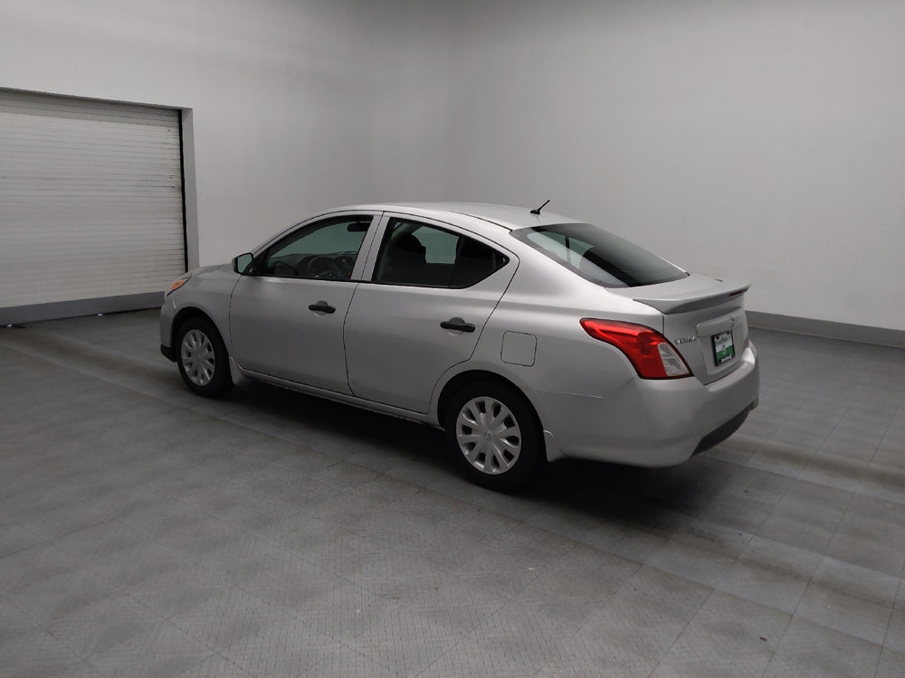 Used 2017 Nissan Versa S Plus image 3