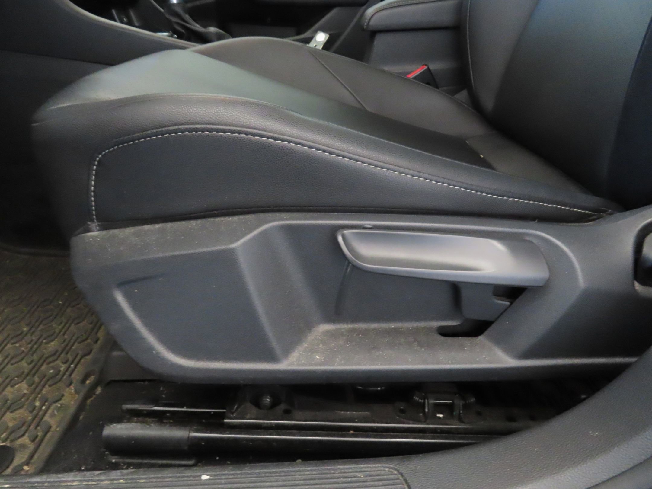 Used 2019 Volkswagen Jetta SEL image 13