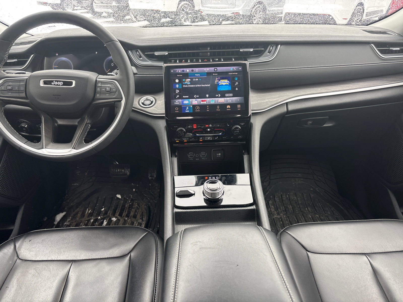 Used 2023 Jeep Grand Cherokee Limited image 28