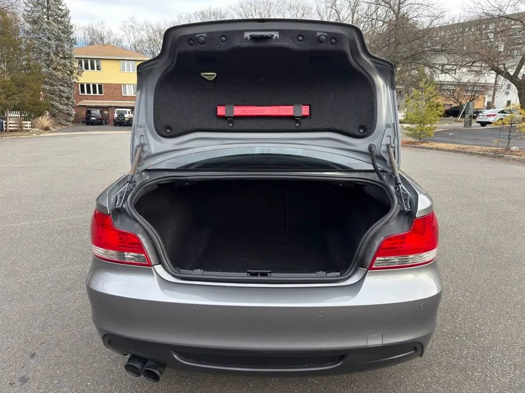 Used 2010 BMW 135i Coupe RWD image 18