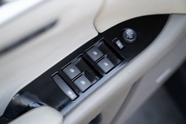 Used 2013 Cadillac XTS Platinum image 44