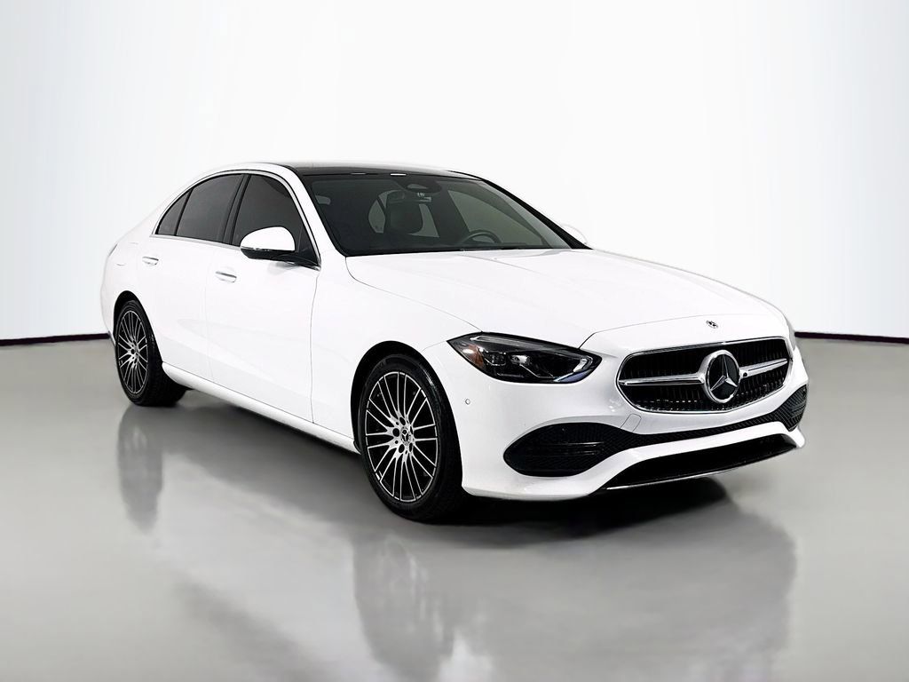 Used 2024 Mercedes-Benz C 300 4MATIC Sedan image 3
