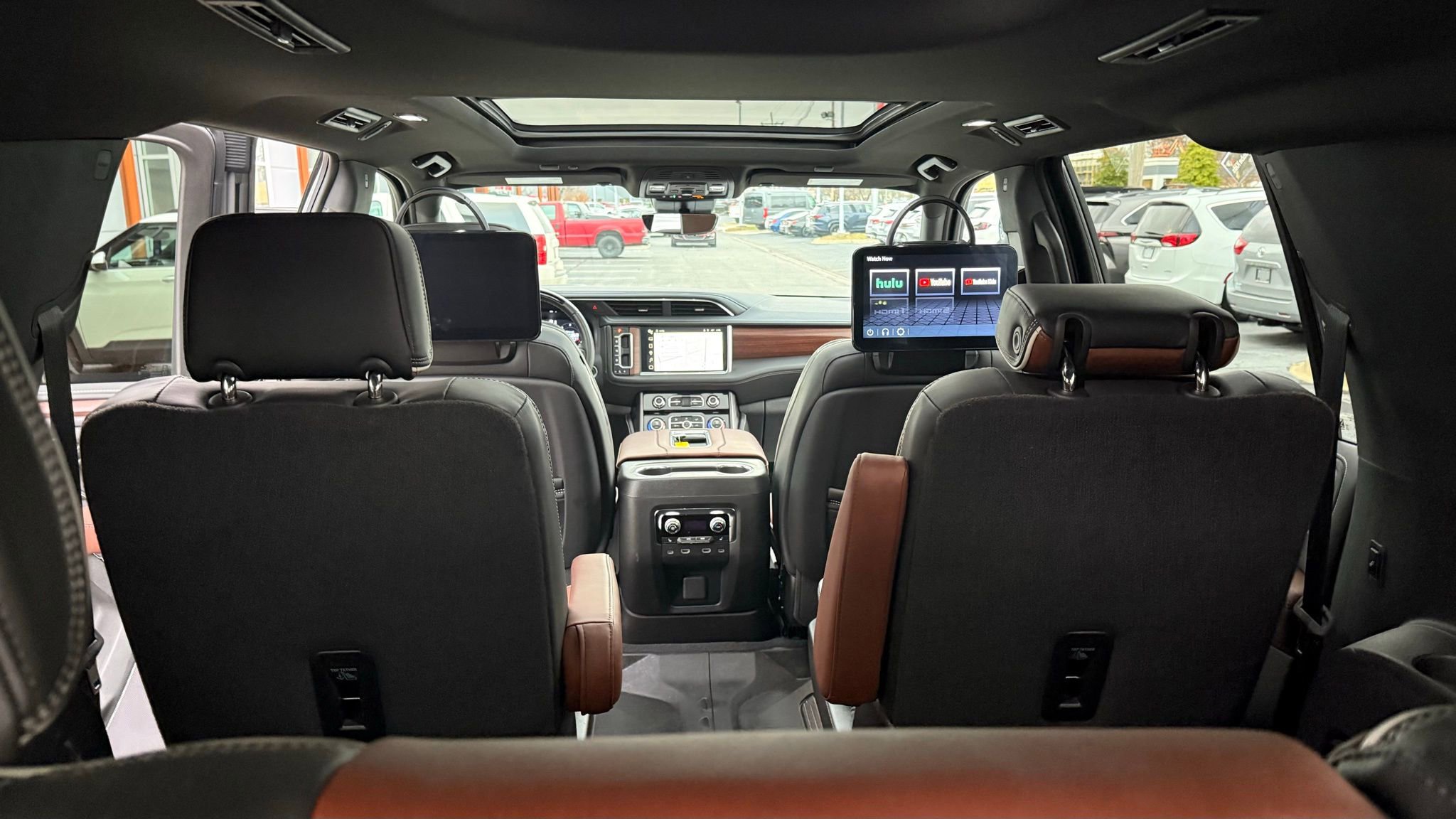 Used 2024 GMC Yukon XL Denali Ultimate image 37