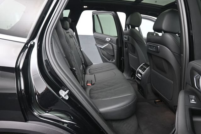 Used 2023 BMW X5 xDrive40i w/ Premium Package AWD/4WD image 25