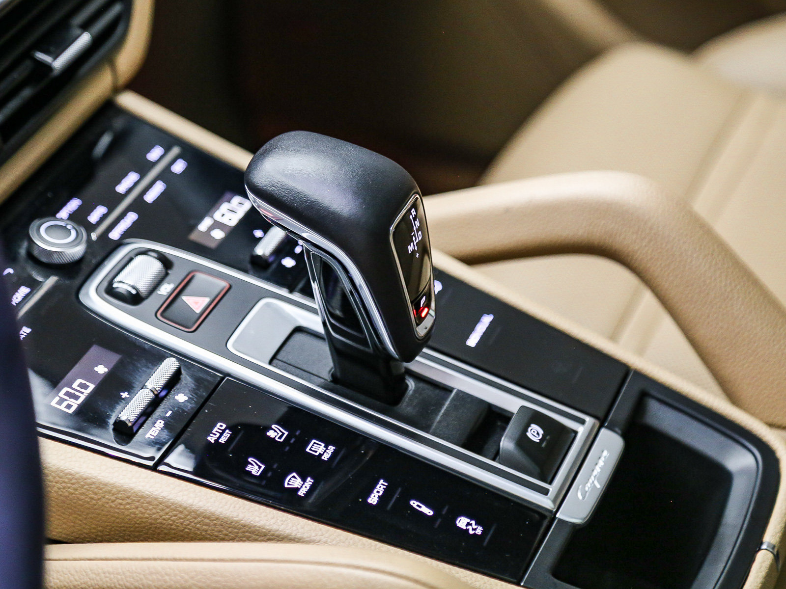 Certified 2023 Porsche Cayenne AWD/4WD image 24