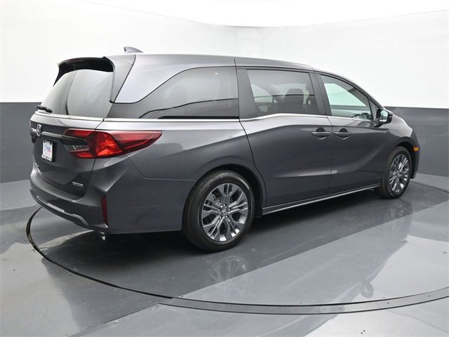 Used 2026 Honda Odyssey Touring image 5
