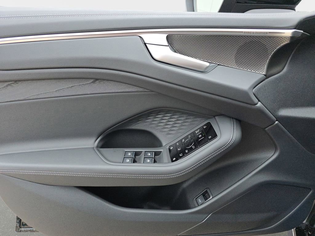 New 2026 Audi A6 Premium Plus image 18