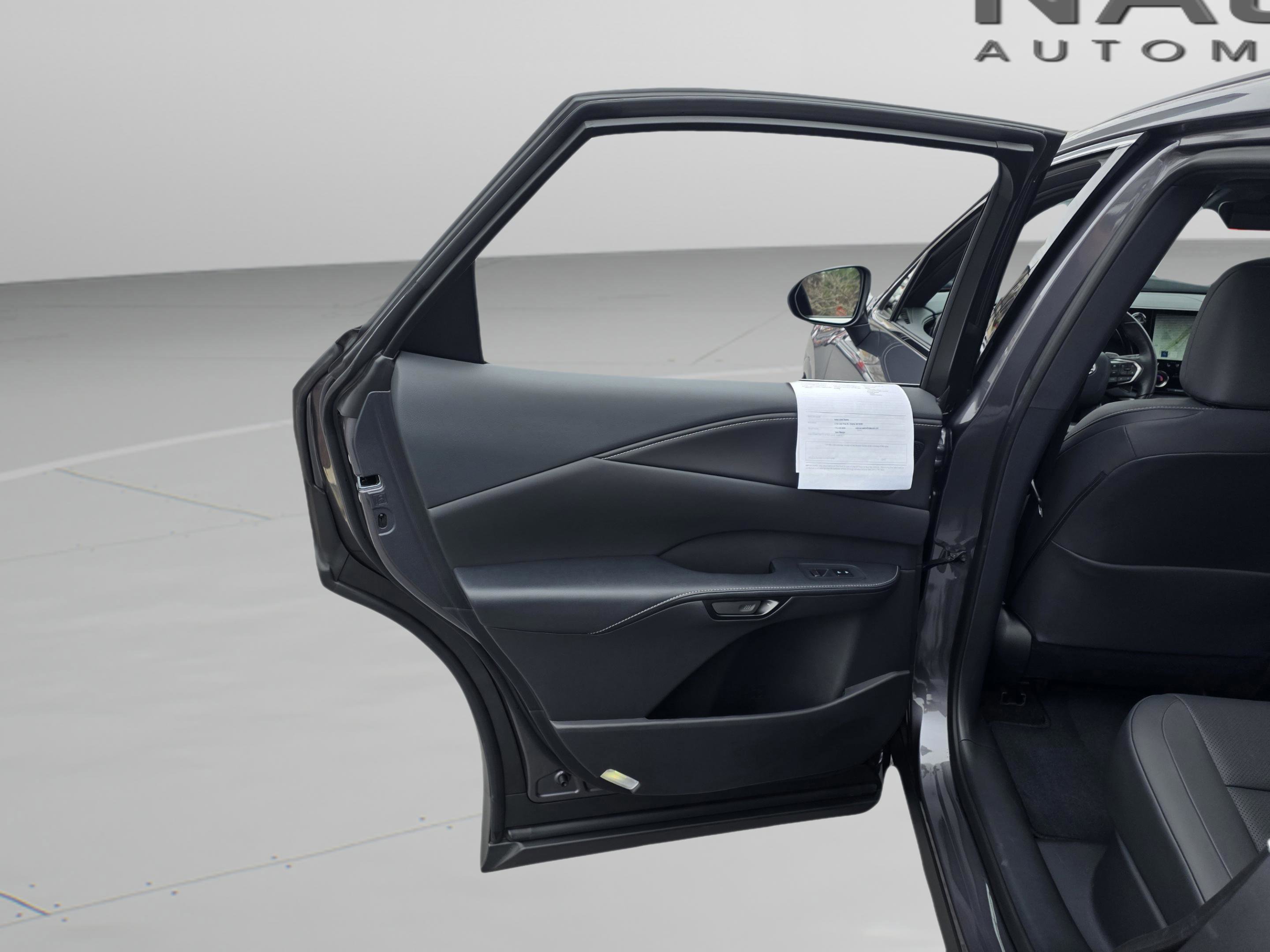 Certified 2025 Lexus RX 350 Premium w/ Accessory Package (Z1) image 25