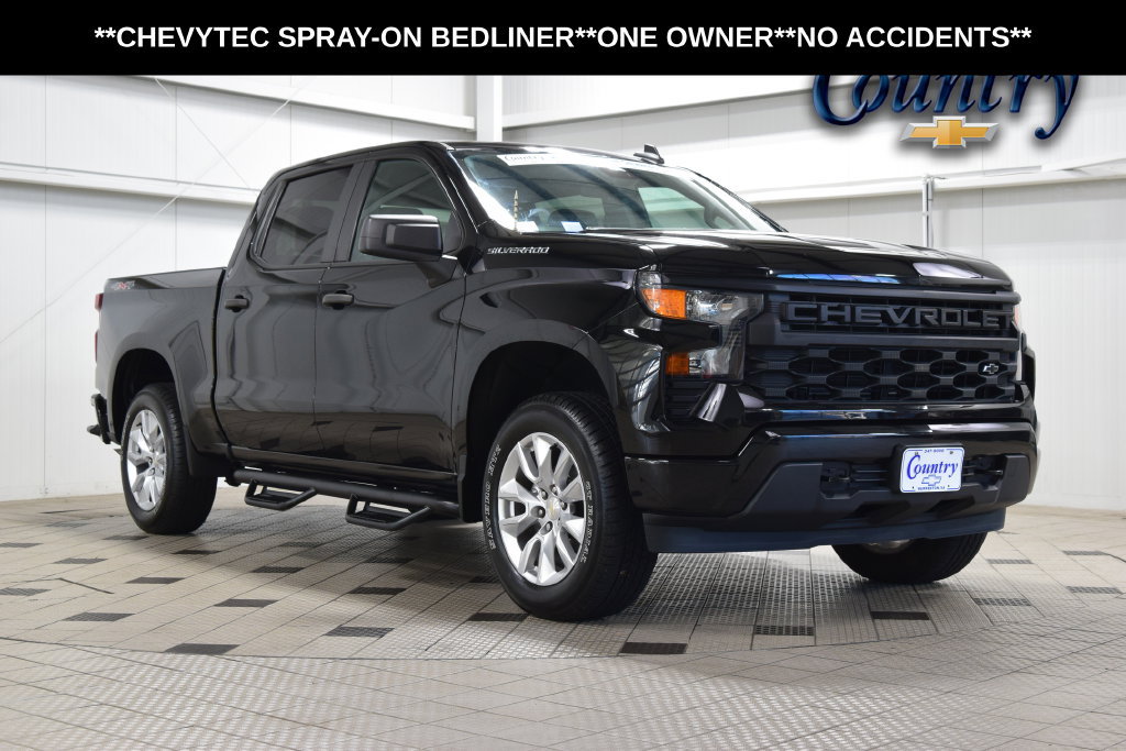 Used 2022 Chevrolet Silverado 1500 Custom AWD/4WD image 1