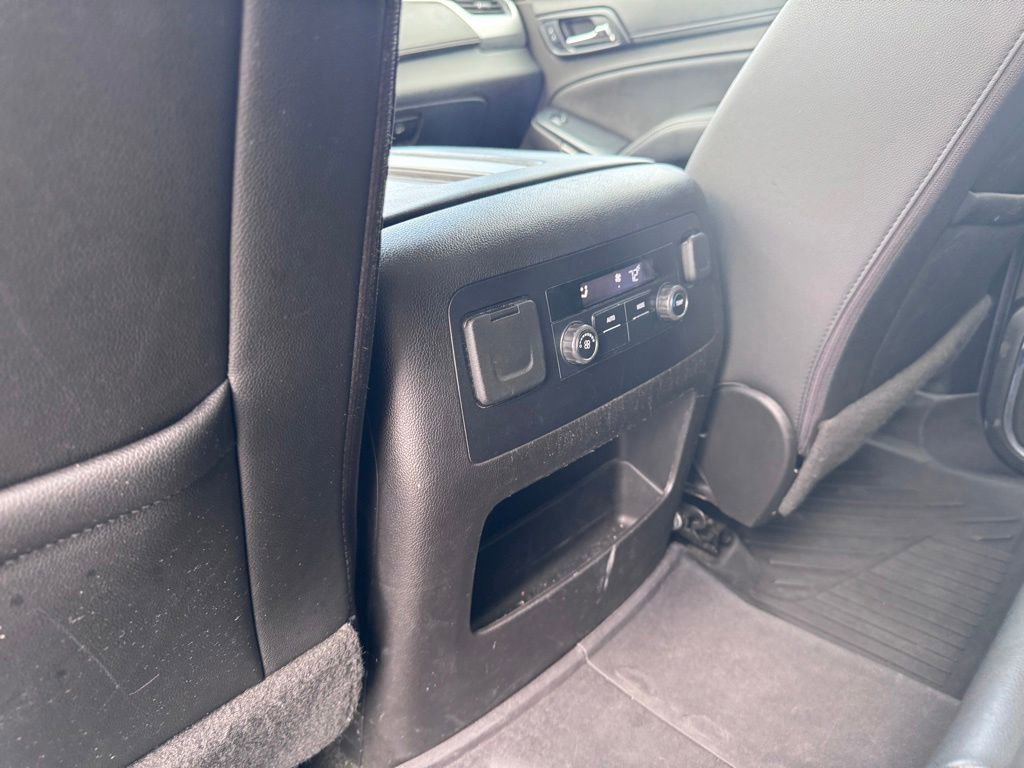 Used 2017 Chevrolet Suburban LT AWD/4WD image 26