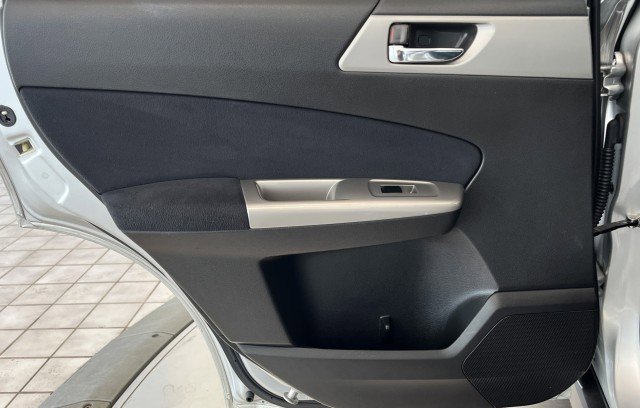 Used 2010 Subaru Forester 2.5X Limited image 31