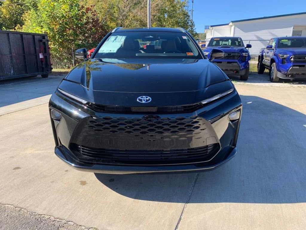 New 2025 Toyota Crown Signia image 7