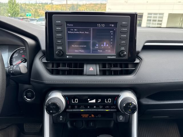 Used 2020 Toyota RAV4 XLE w/ All Weather Liner Package AWD/4WD image 25
