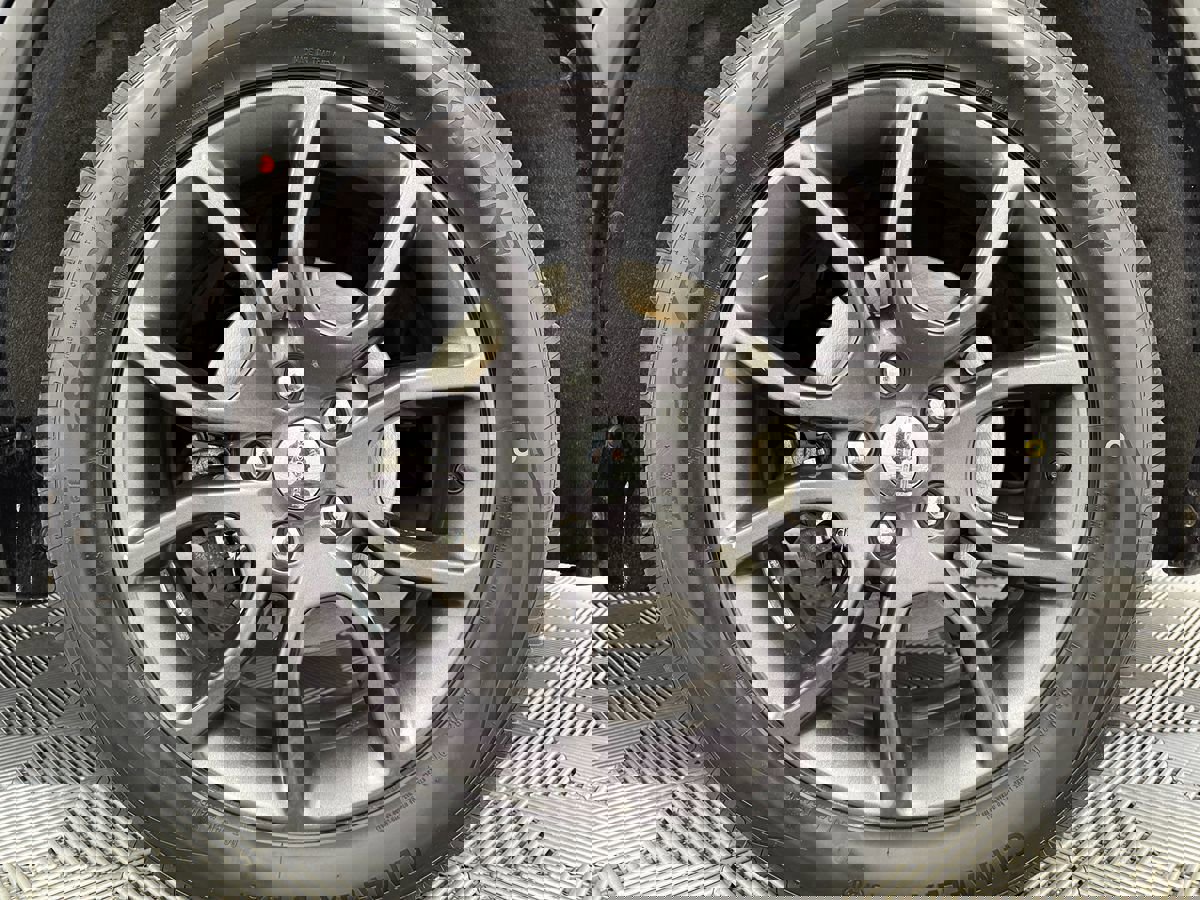 Used 2015 Dodge Durango R/T image 33