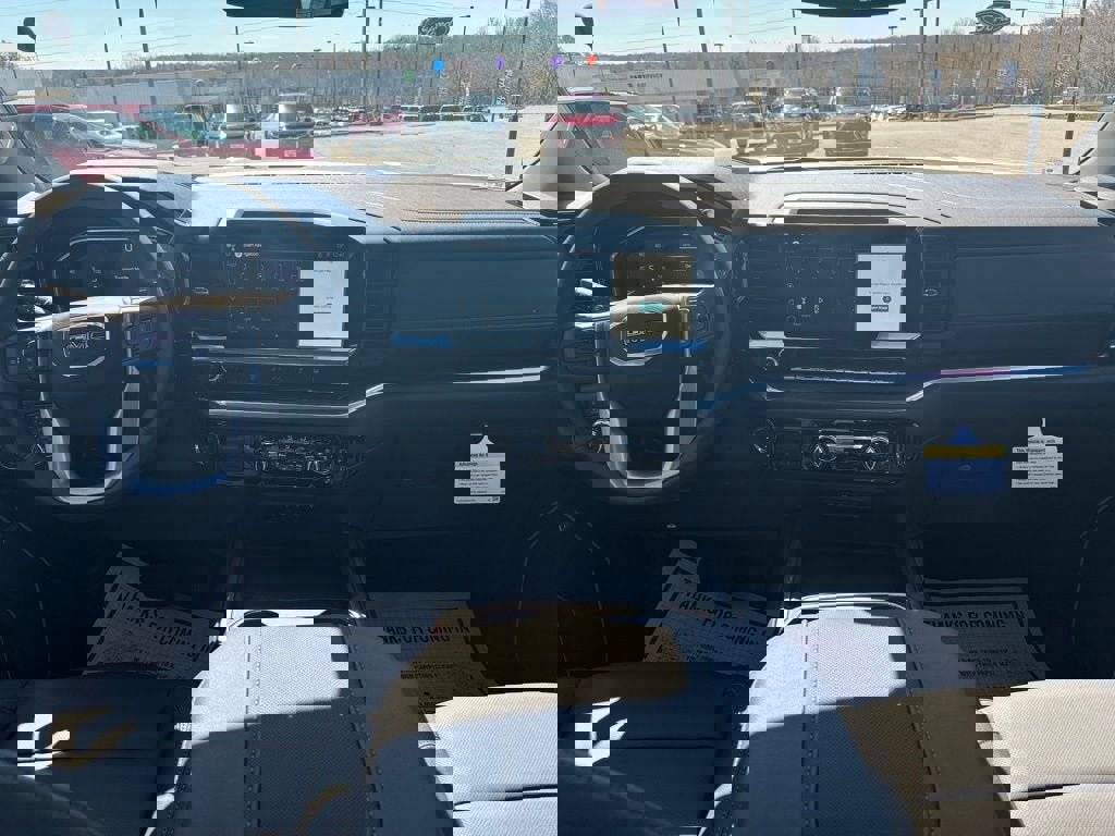 New 2026 GMC Sierra 3500 SLT w/ SLT Convenience Package image 13