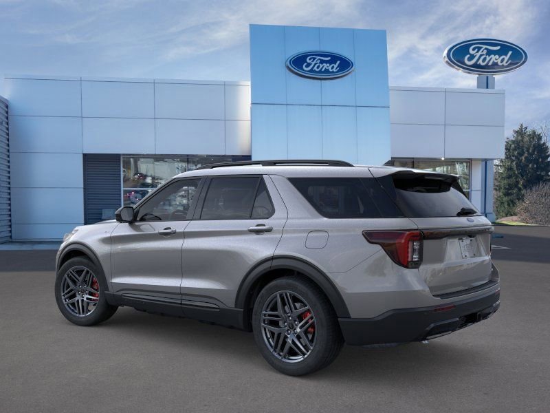 New 2026 Ford Explorer ST-Line w/ ST-Line Street Pack AWD/4WD image 4
