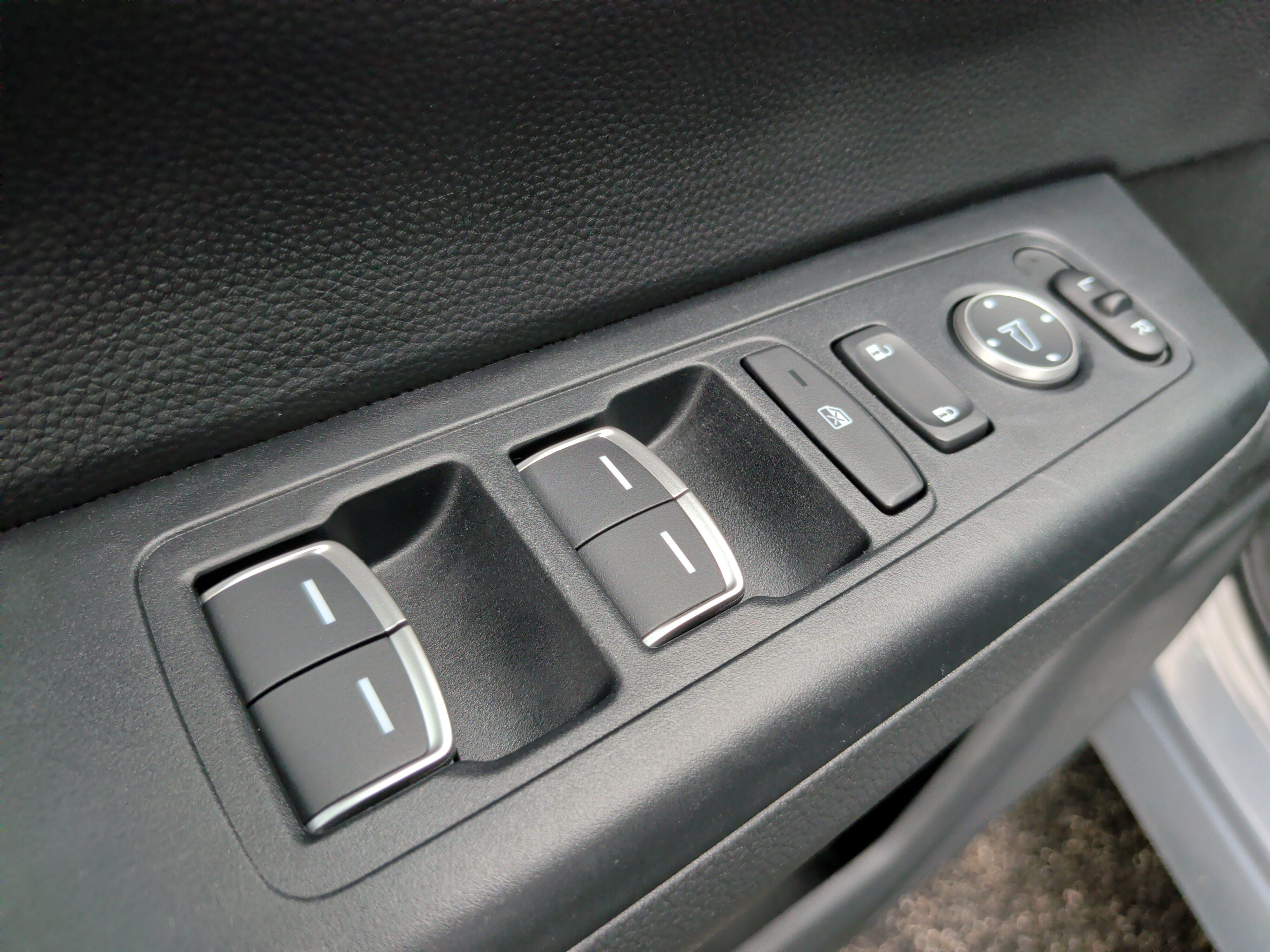 Used 2024 Honda CR-V EX-L image 26