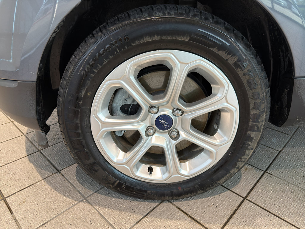 Used 2018 Ford EcoSport SE w/ SE Convenience Package FWD image 9