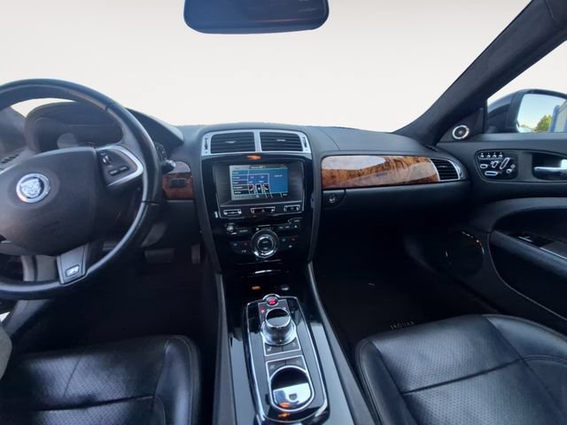 Used 2013 Jaguar XKR R RWD image 10
