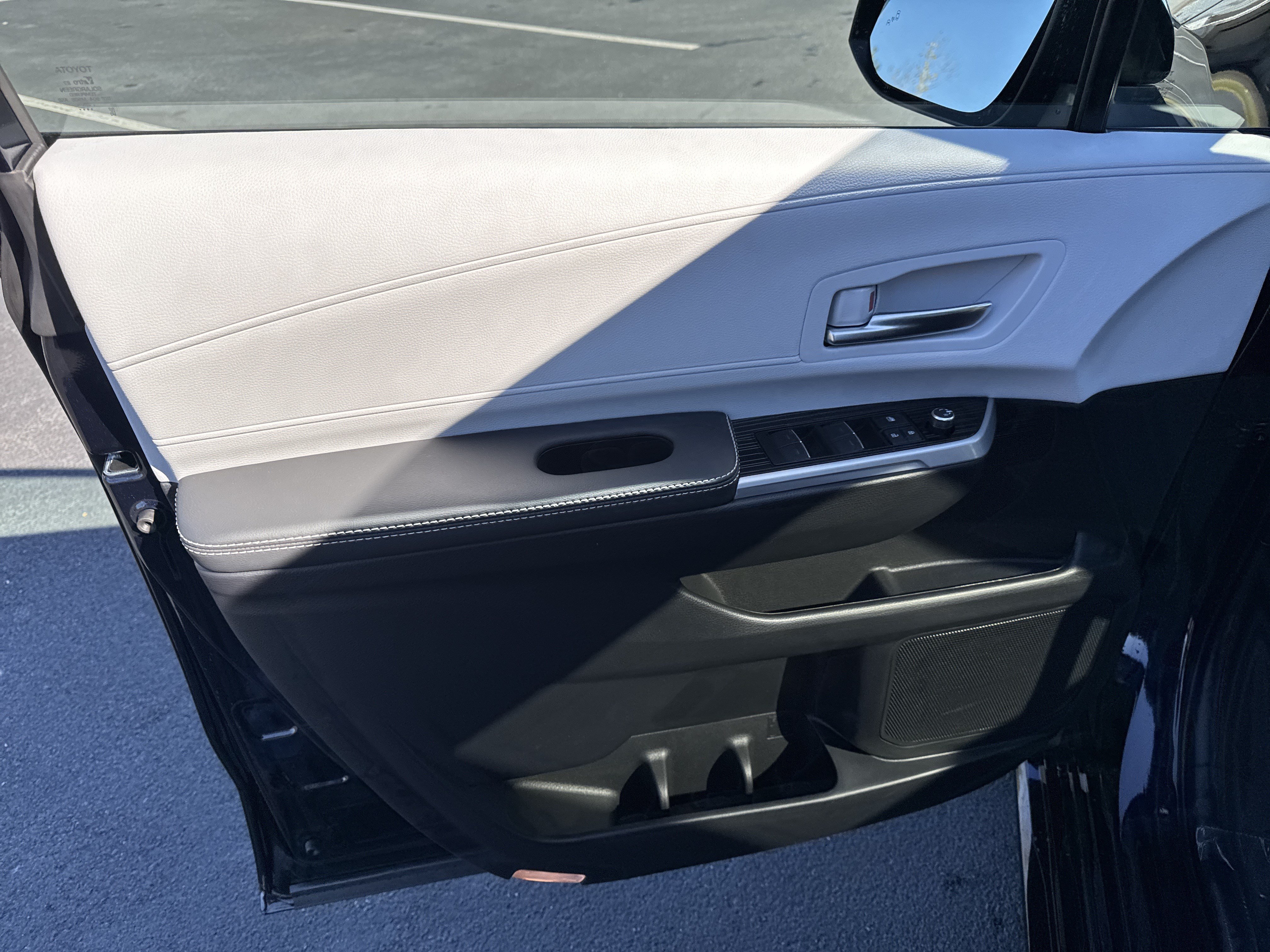 New 2026 Toyota Sienna XSE AWD/4WD image 23