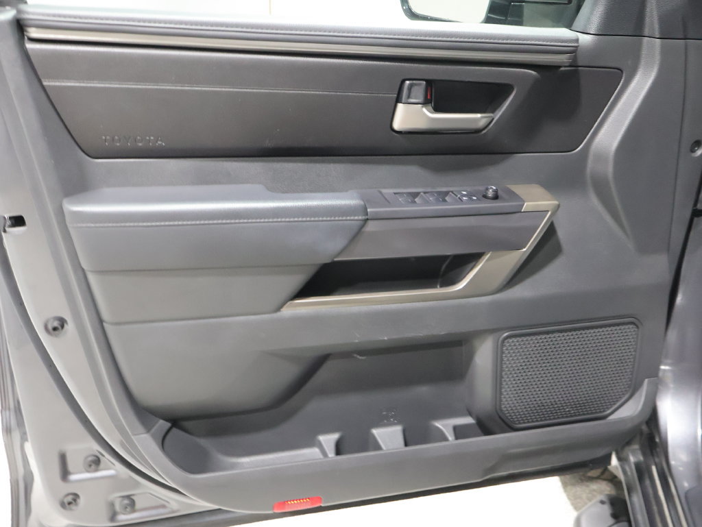 Used 2025 Toyota Tundra SR5 w/ SR5 Convenience Package AWD/4WD image 13