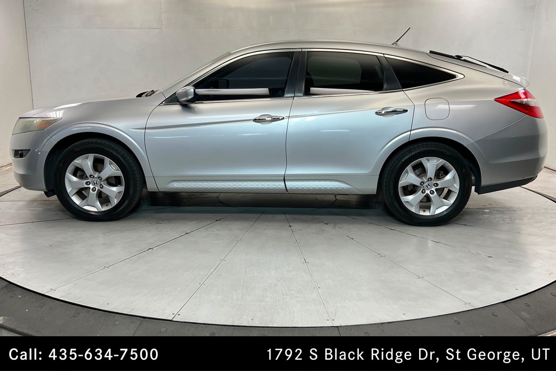 Used 2010 Honda Crosstour EX-L image 2
