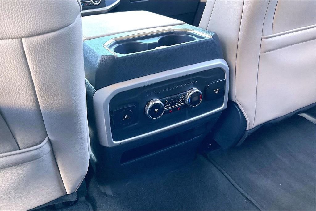 Used 2024 Ford Expedition Limited RWD image 33