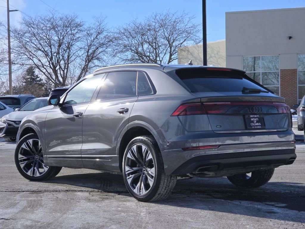 Used 2025 Audi Q8 Prestige image 25