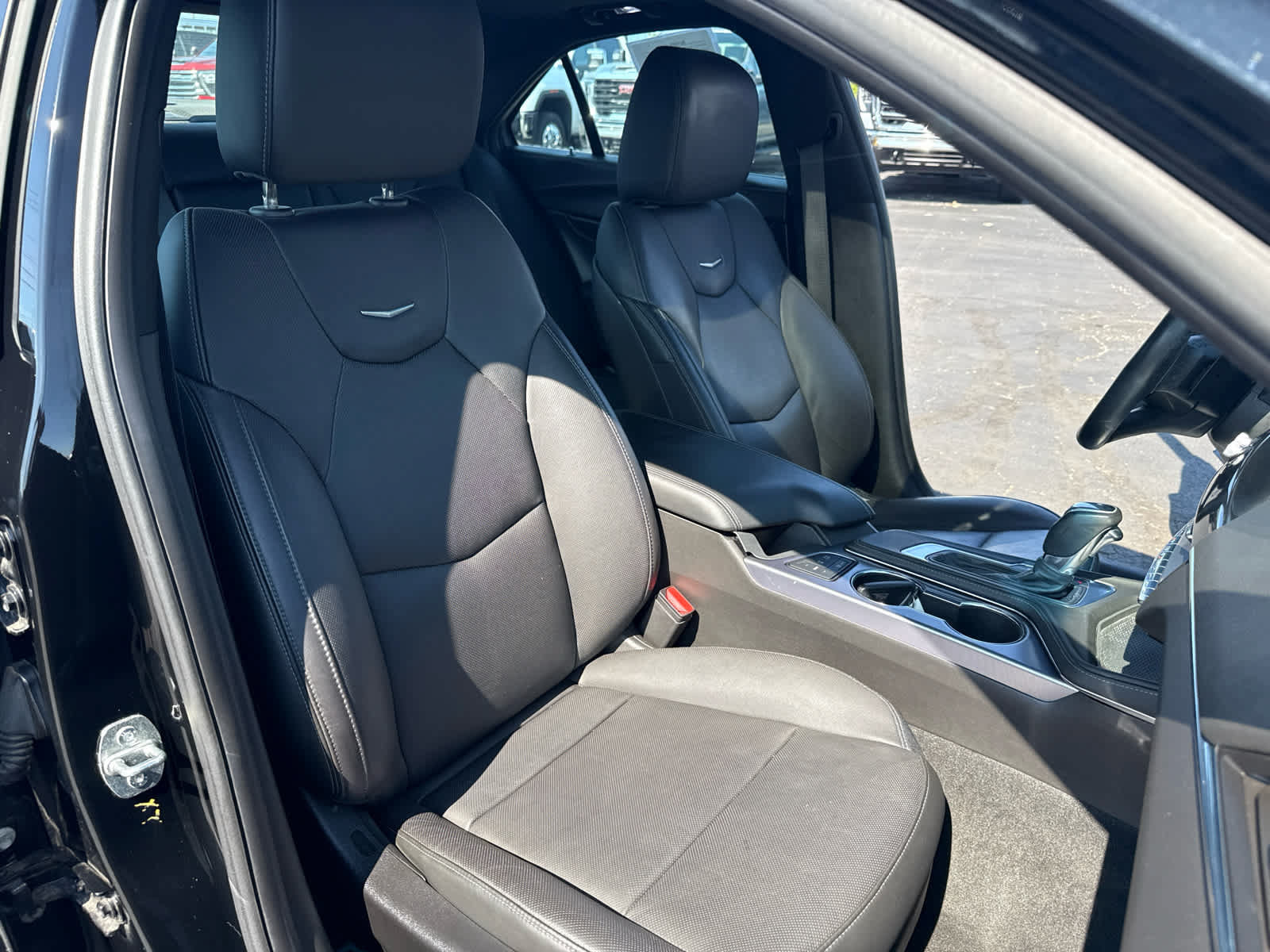 Certified 2021 Cadillac CT4 Premium Luxury w/ Technology Package AWD/4WD image 28