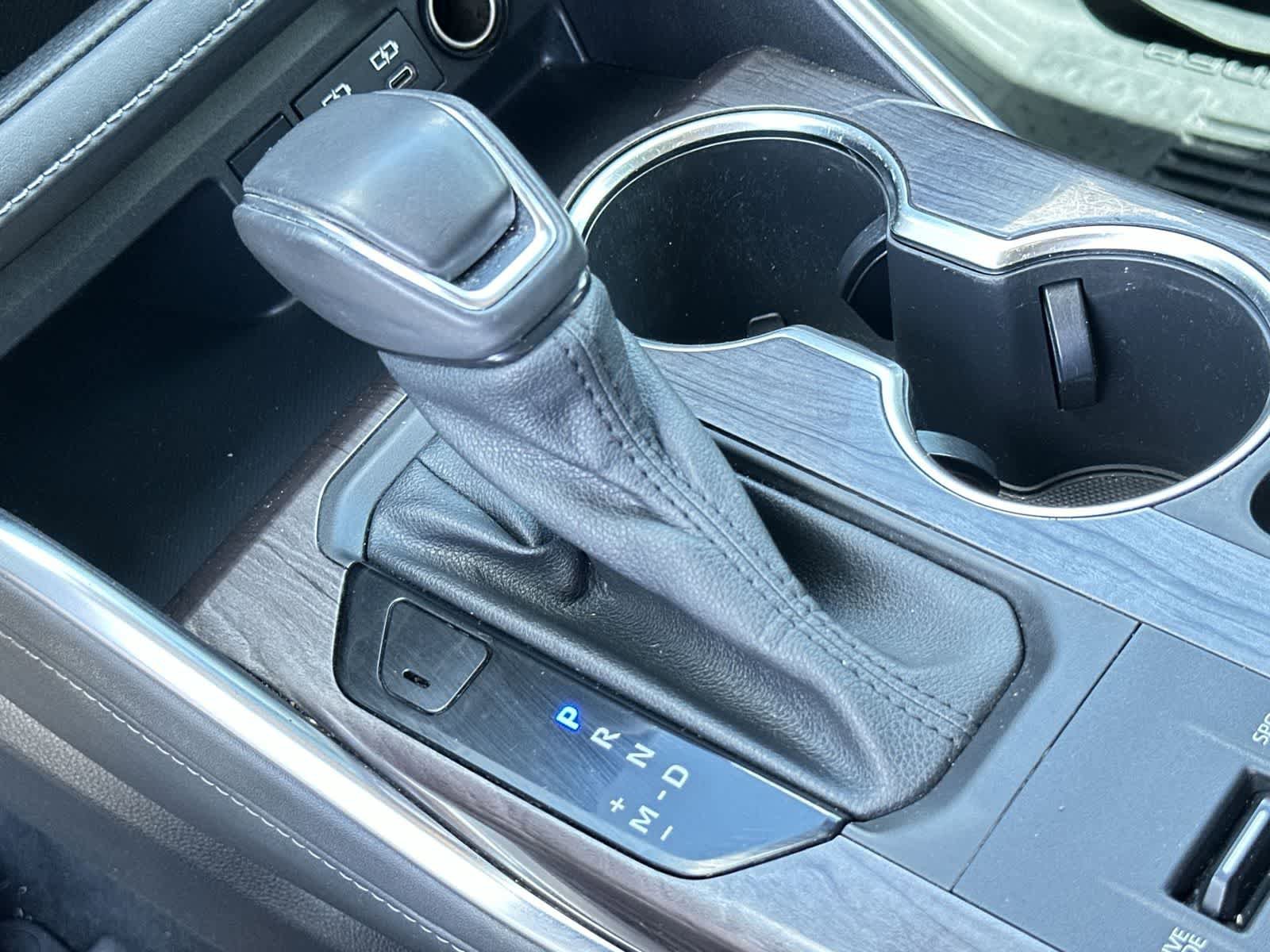 Used 2022 Toyota Highlander Limited FWD image 20