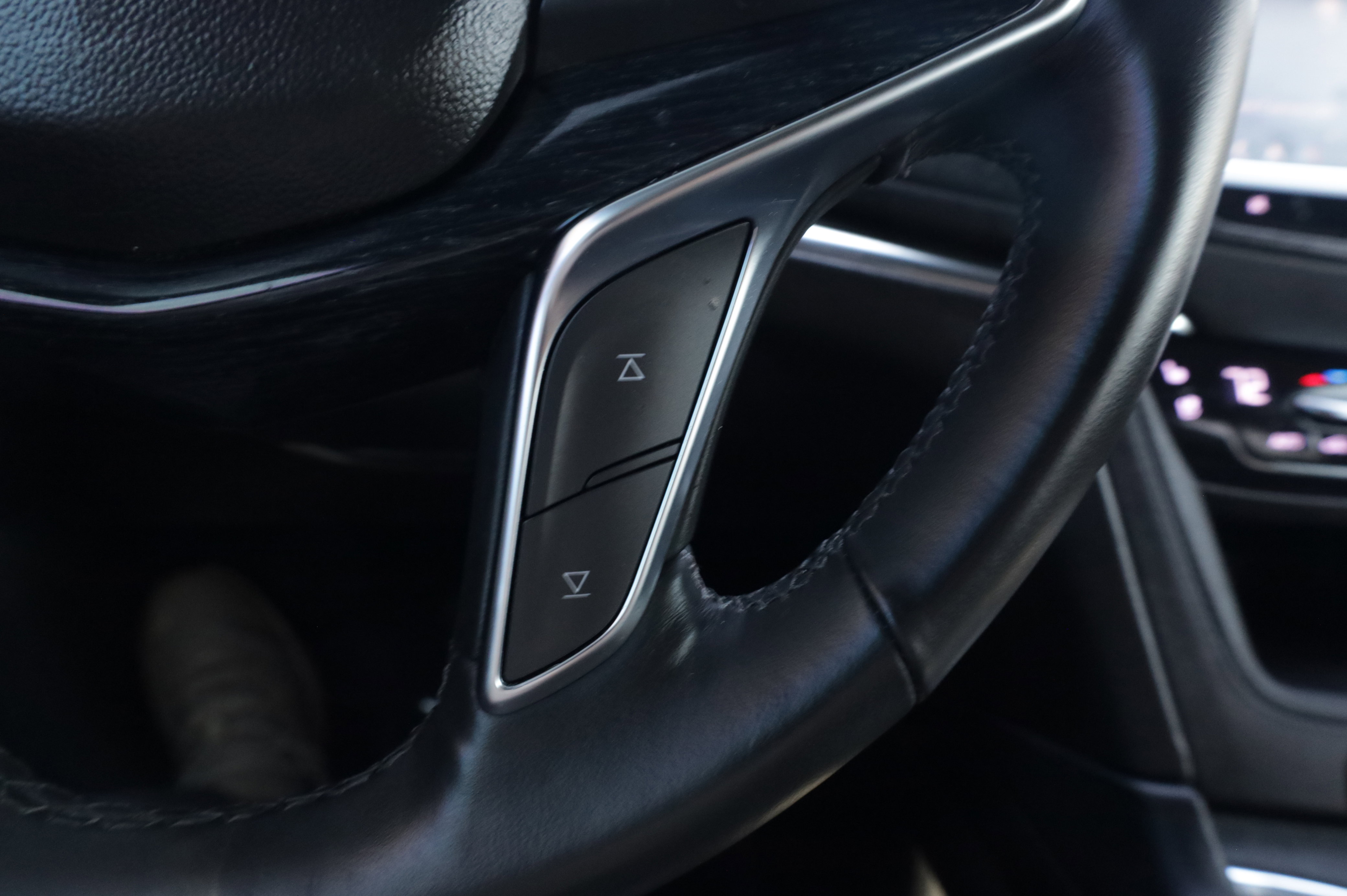 Used 2022 Cadillac XT5 Premium Luxury w/ Technology Package AWD/4WD image 25