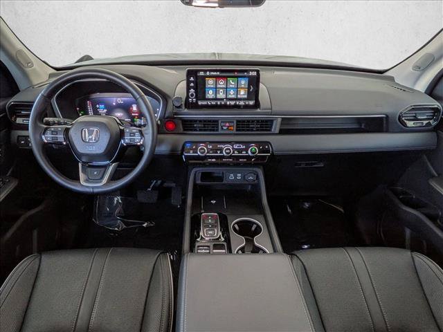 Used 2023 Honda Pilot Elite image 18