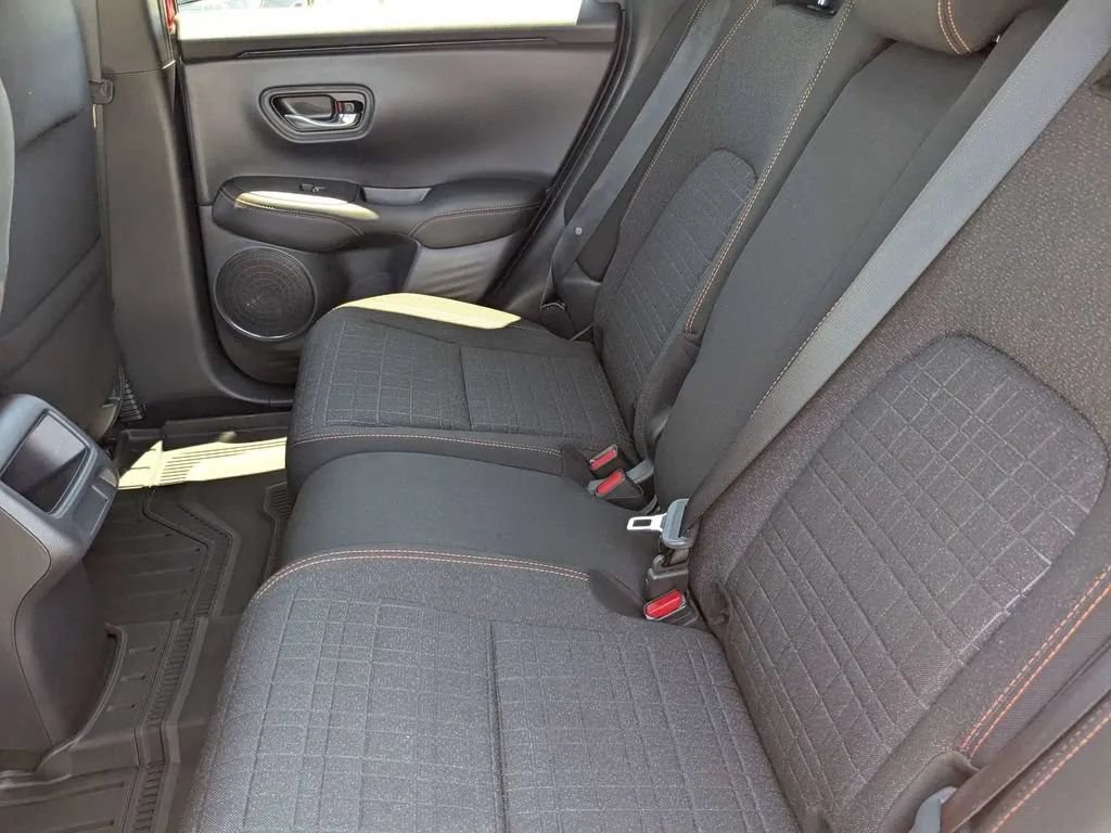 Used 2026 Honda HR-V Sport image 14
