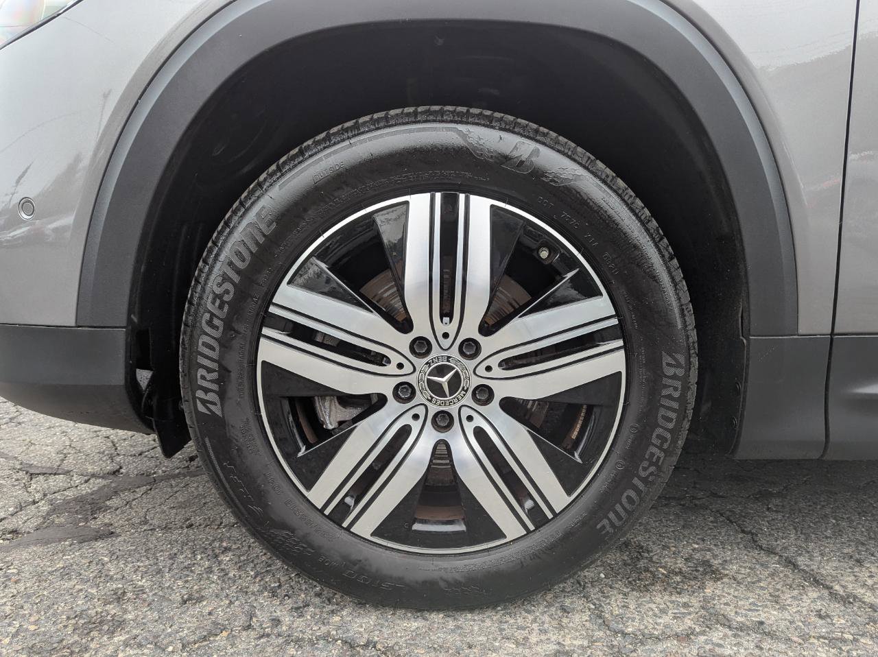 Used 2022 Mercedes-Benz EQB 300 4MATIC image 54