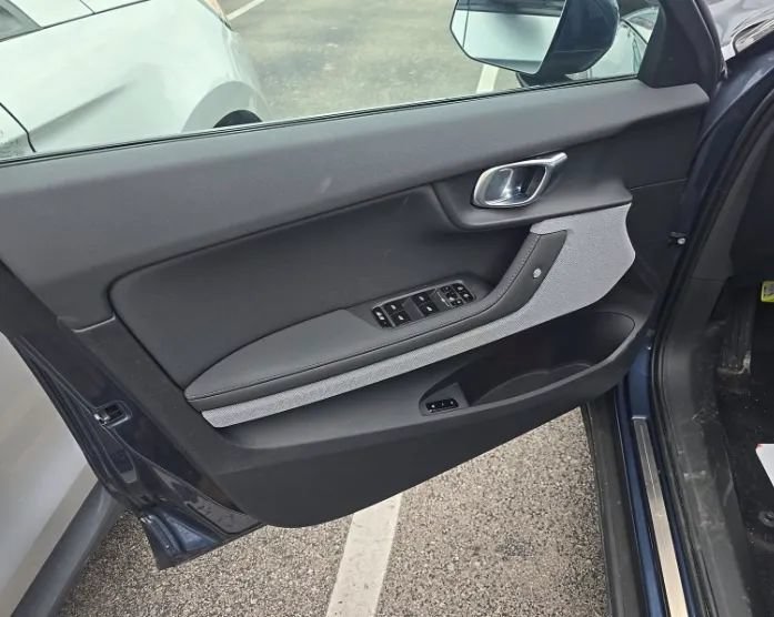 Used 2023 Polestar Polestar 2 AWD/4WD image 9