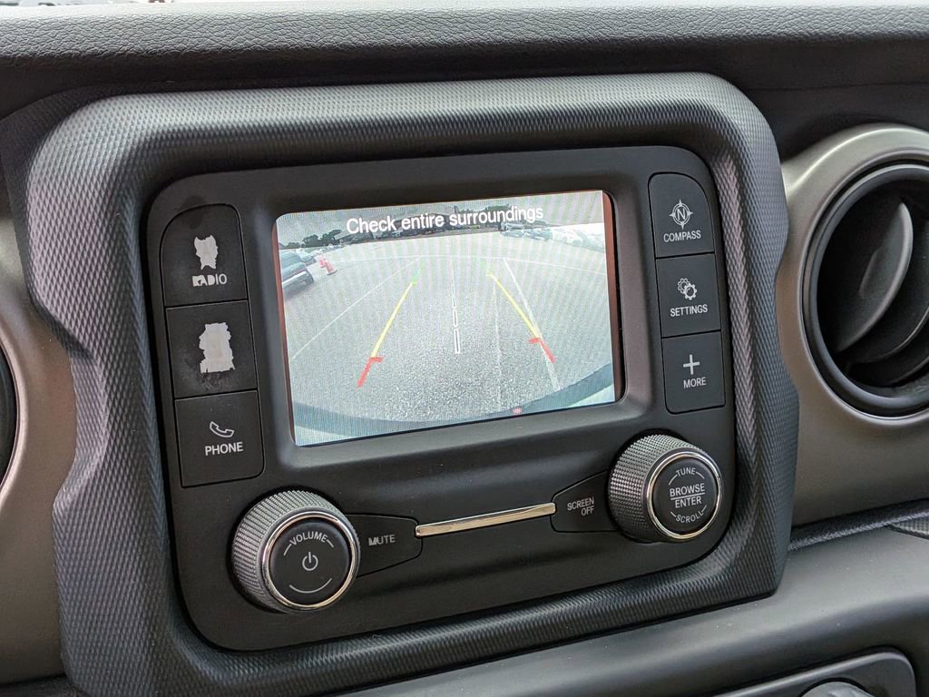 Used 2018 Jeep Wrangler Sport AWD/4WD image 22