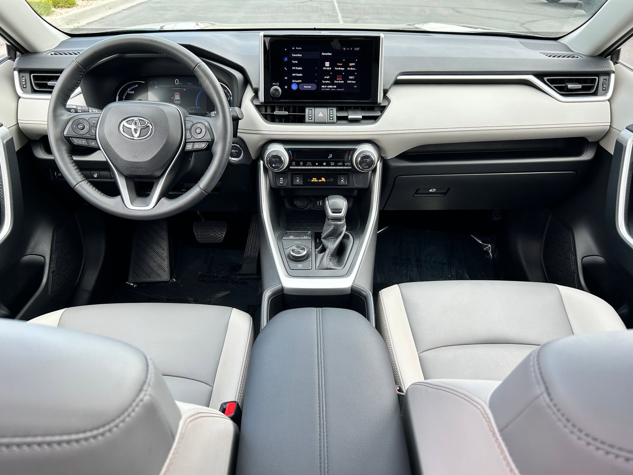 Certified 2023 Toyota RAV4 XLE Premium image 22