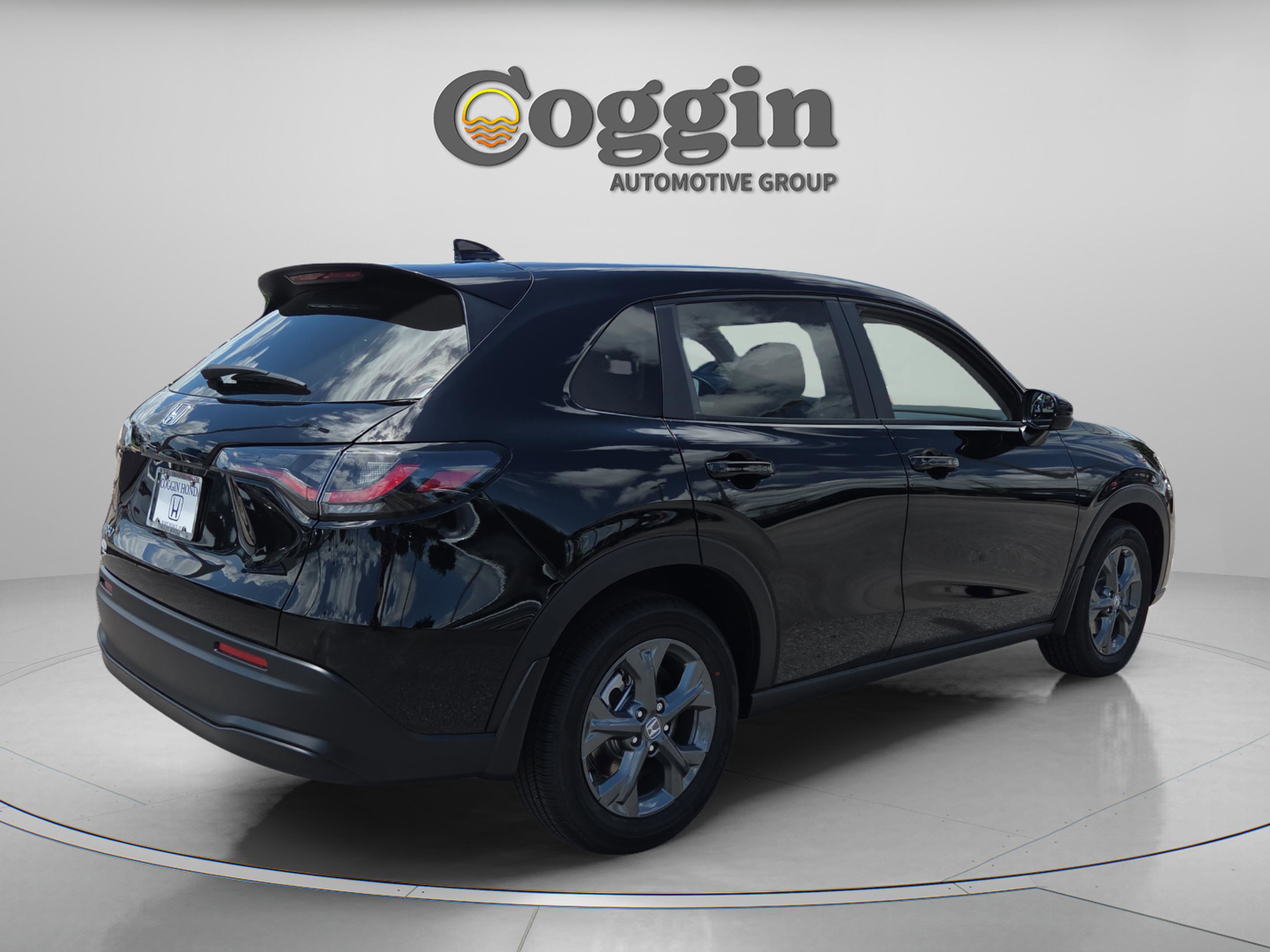 New 2026 Honda HR-V LX image 5