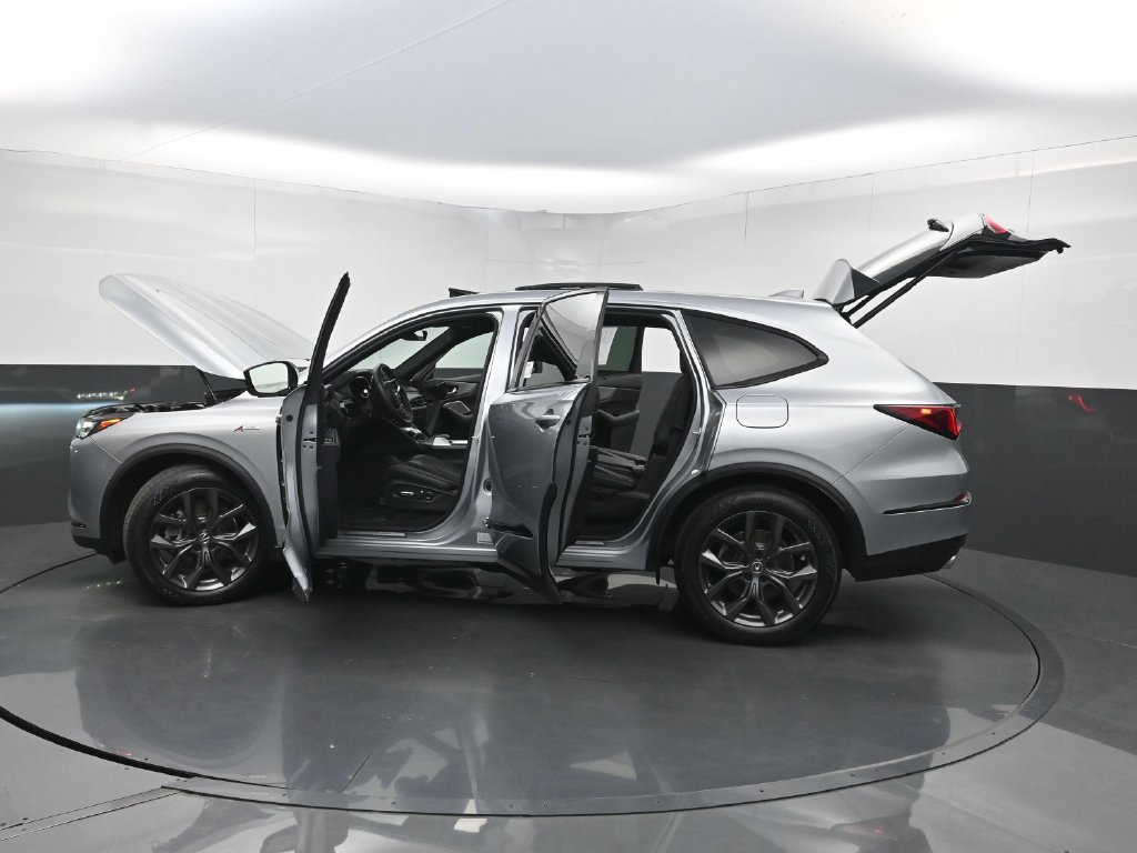 Used 2023 Acura MDX A-Spec AWD/4WD image 43