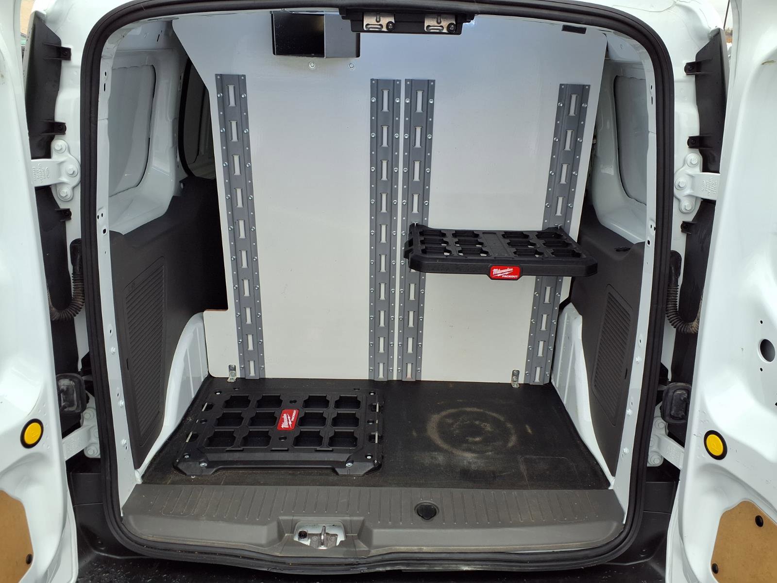 Used 2023 Ford Transit Connect XL image 7