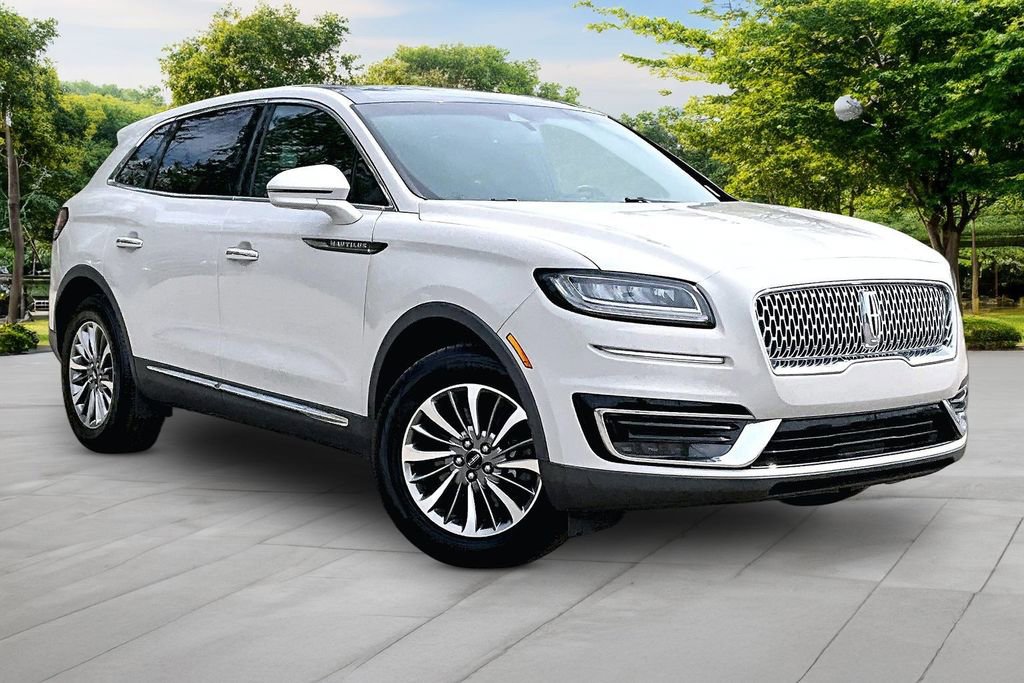 Used 2020 Lincoln Nautilus Reserve FWD image 1