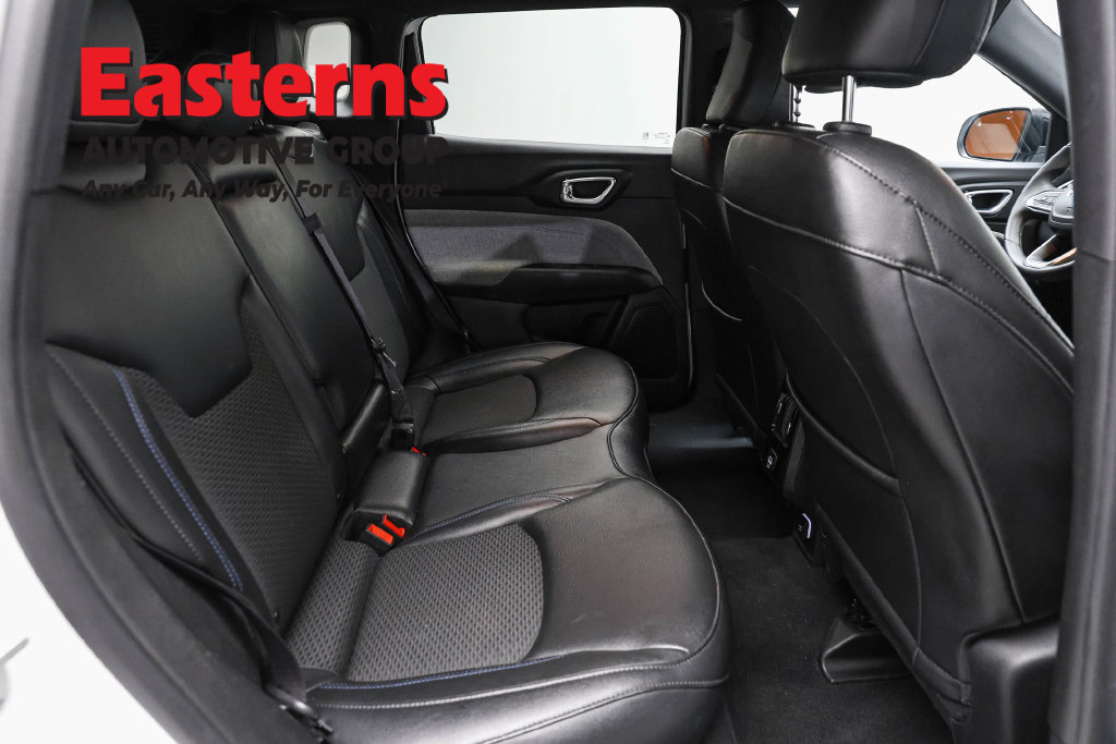 Used 2024 Jeep Compass Latitude AWD/4WD image 22