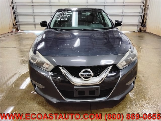 Used 2017 Nissan Maxima Platinum w/ Interior Lighting Package image 7