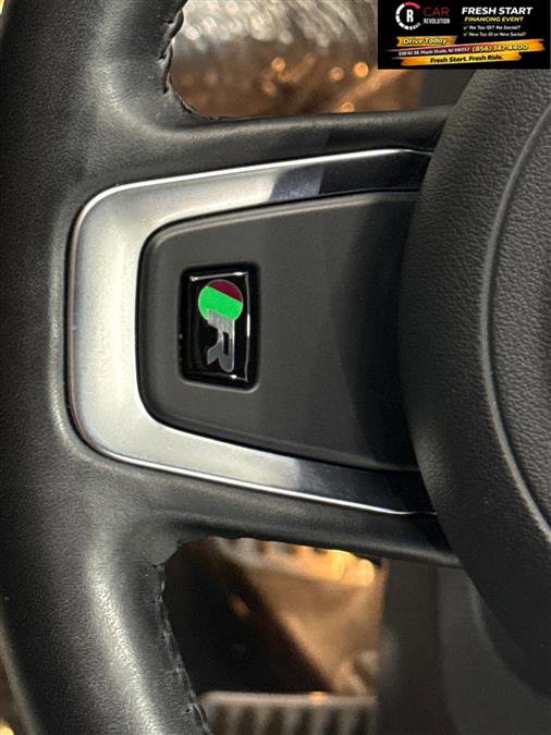 Used 2020 Jaguar E-PACE R-Dynamic S image 28